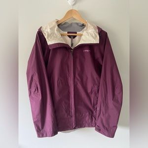 Patagonia Torentshell Rain Jacket | Burgundy | Large